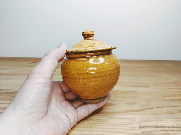 うるか壺｜深みのあるおんた家商品｜おんた家｜小鹿田焼の器、お皿、丼