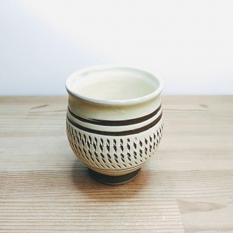 小鹿田焼の【割引中！】湯のみ　白