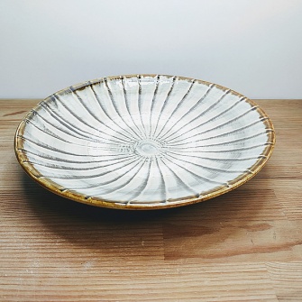 小鹿田焼の【割引中！】６寸皿　刷毛目（はけめ）