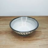 小鹿田焼の【割引中！】茶碗　刷毛目